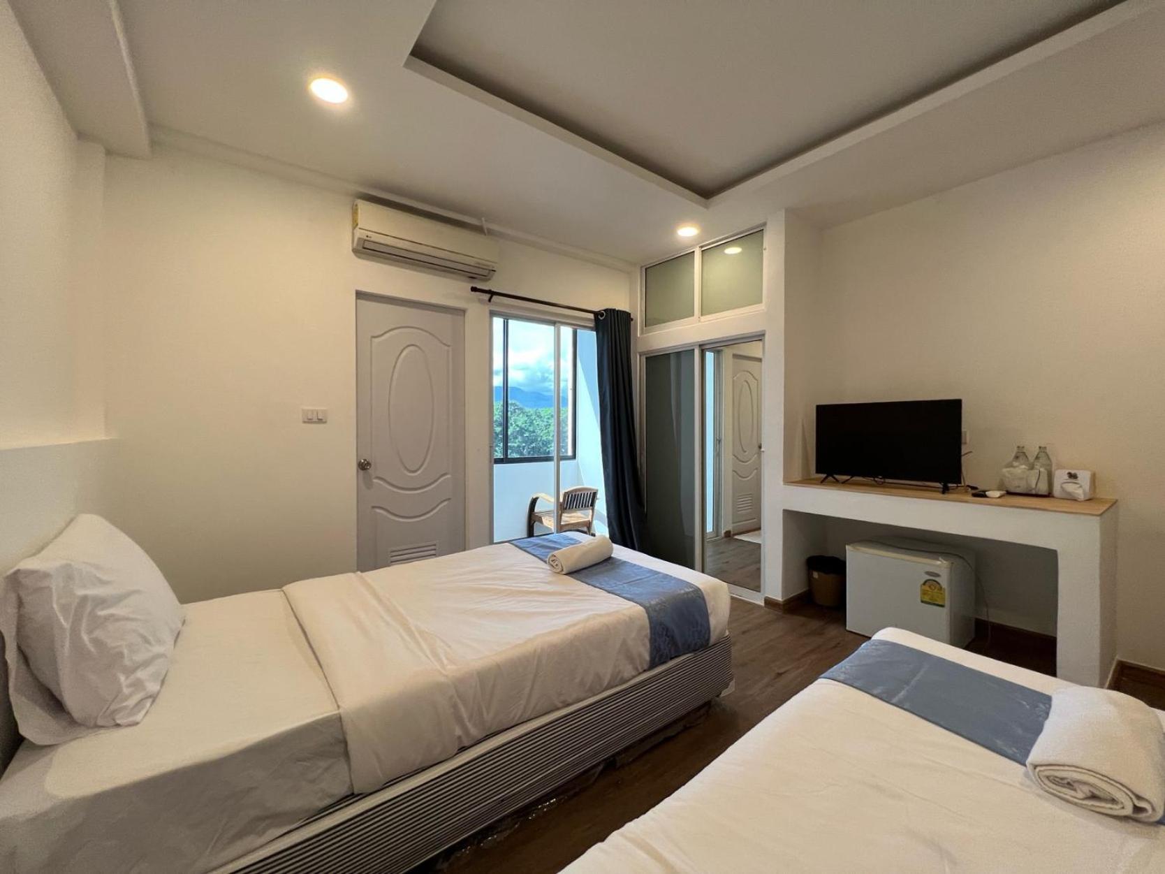 Inspire House Hotel Chiang Mai Extérieur photo
