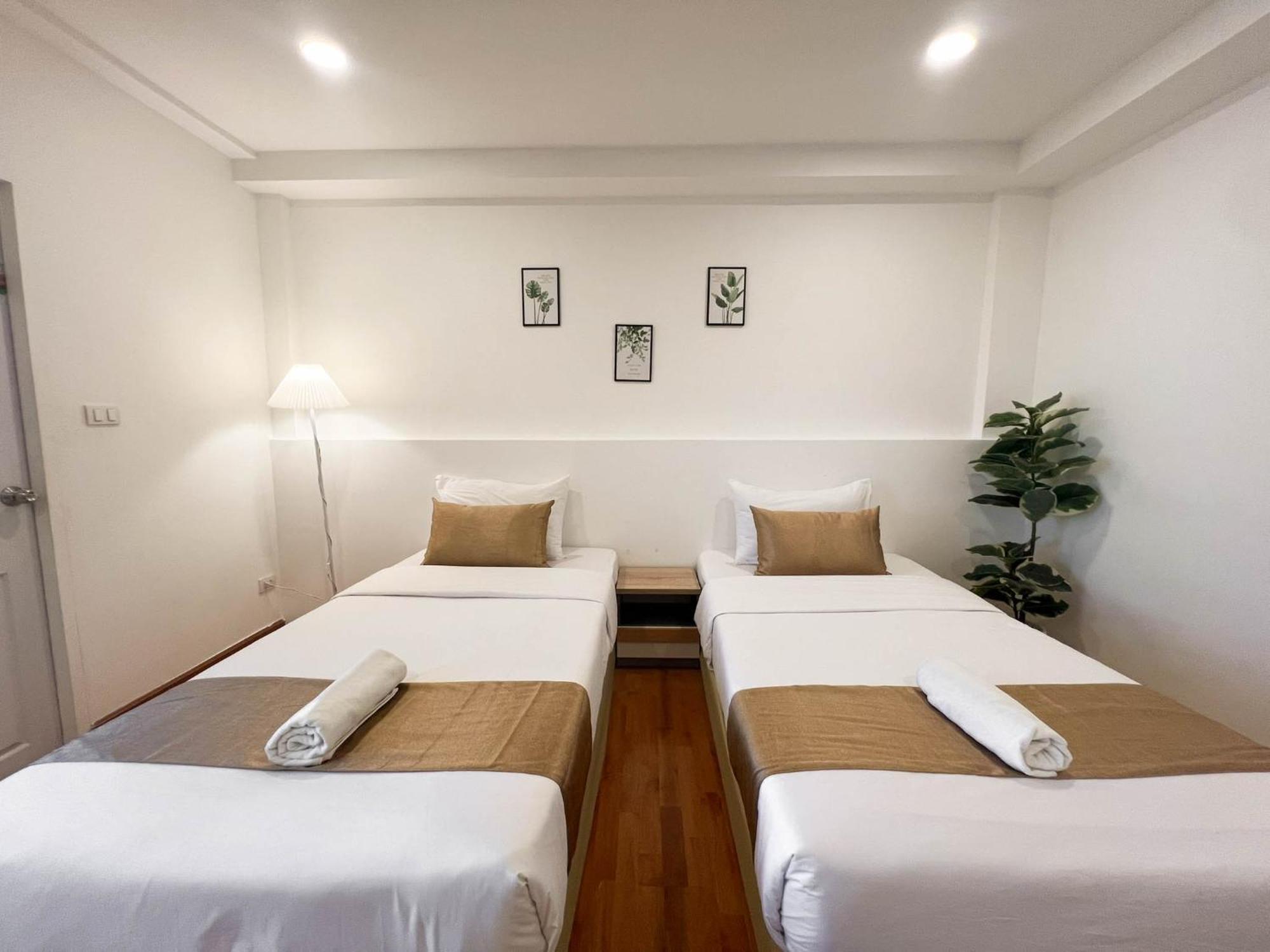 Inspire House Hotel Chiang Mai Extérieur photo