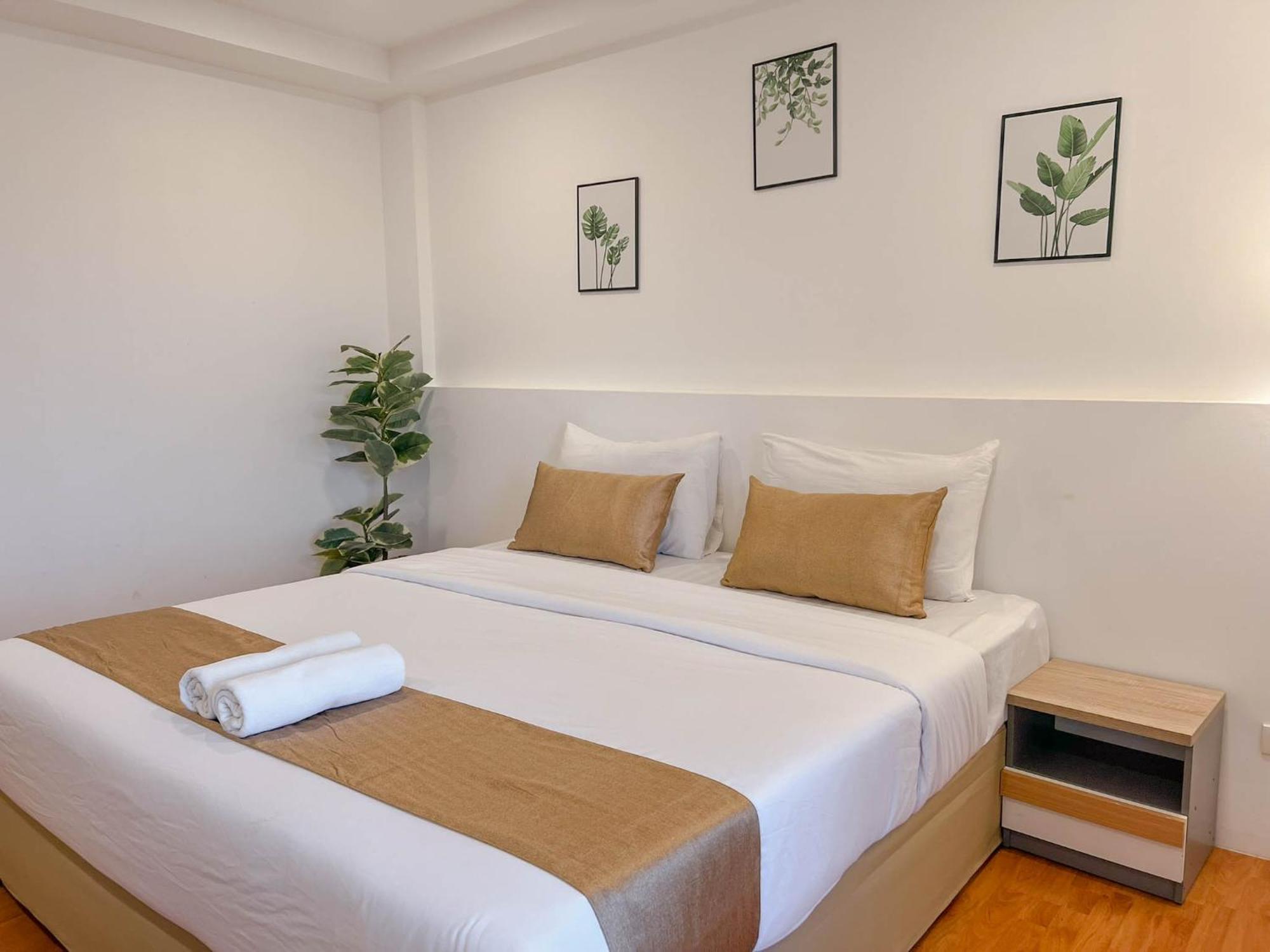 Inspire House Hotel Chiang Mai Extérieur photo